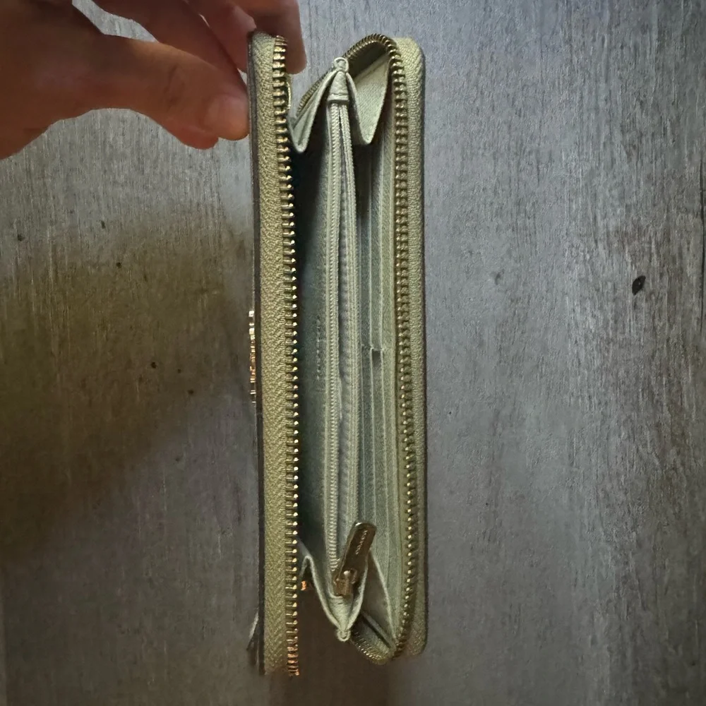 Coach ombré mint wallet - Picture 2 of 3